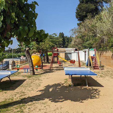 Camping Victoria Canet De Mar Dış mekan fotoğraf