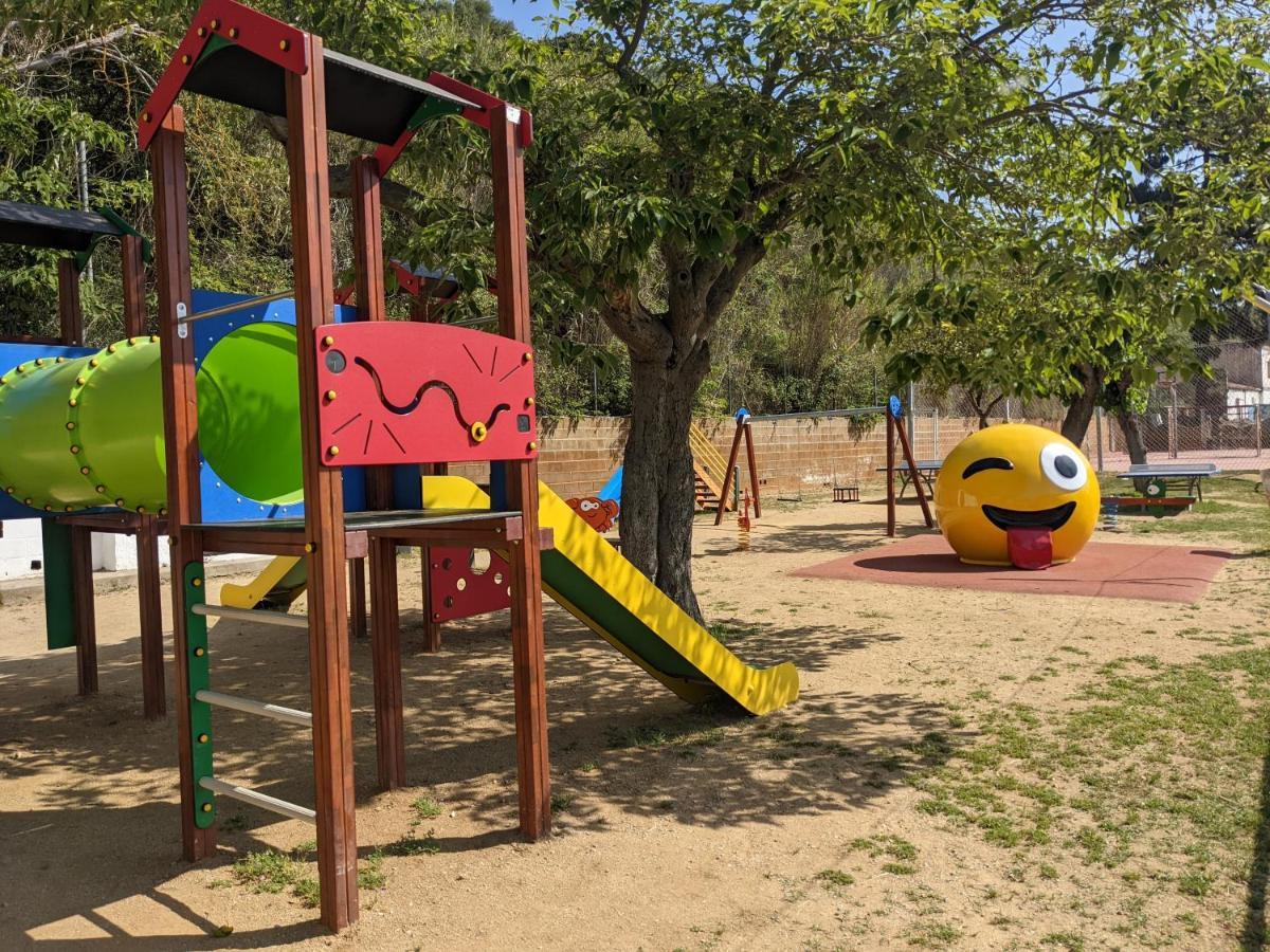 Camping Victoria Canet De Mar Dış mekan fotoğraf