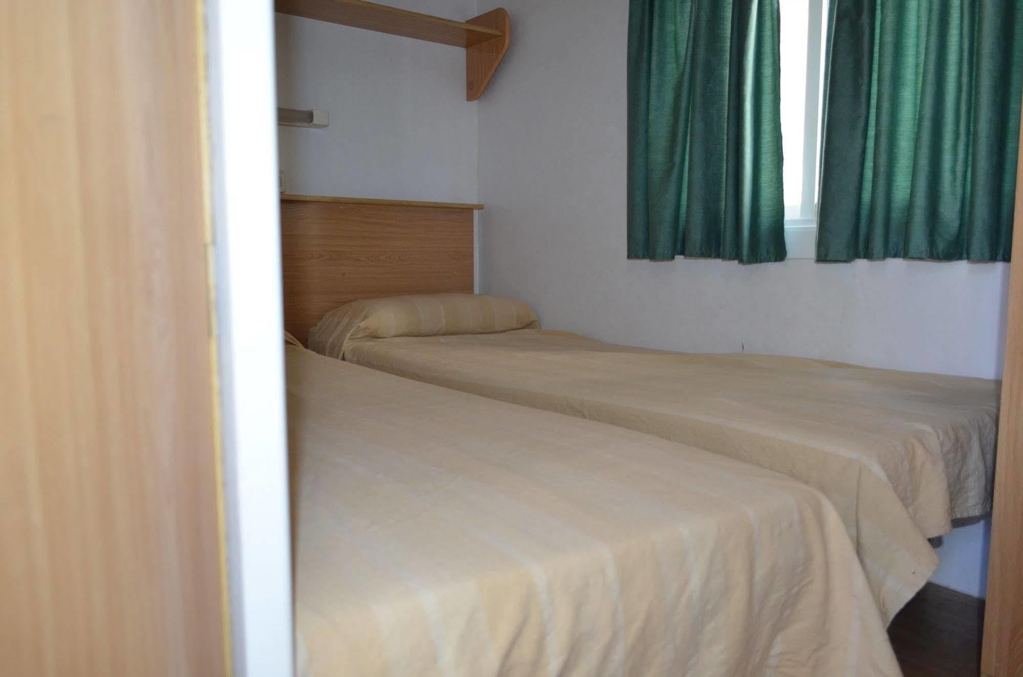 Camping Victoria Canet De Mar Dış mekan fotoğraf