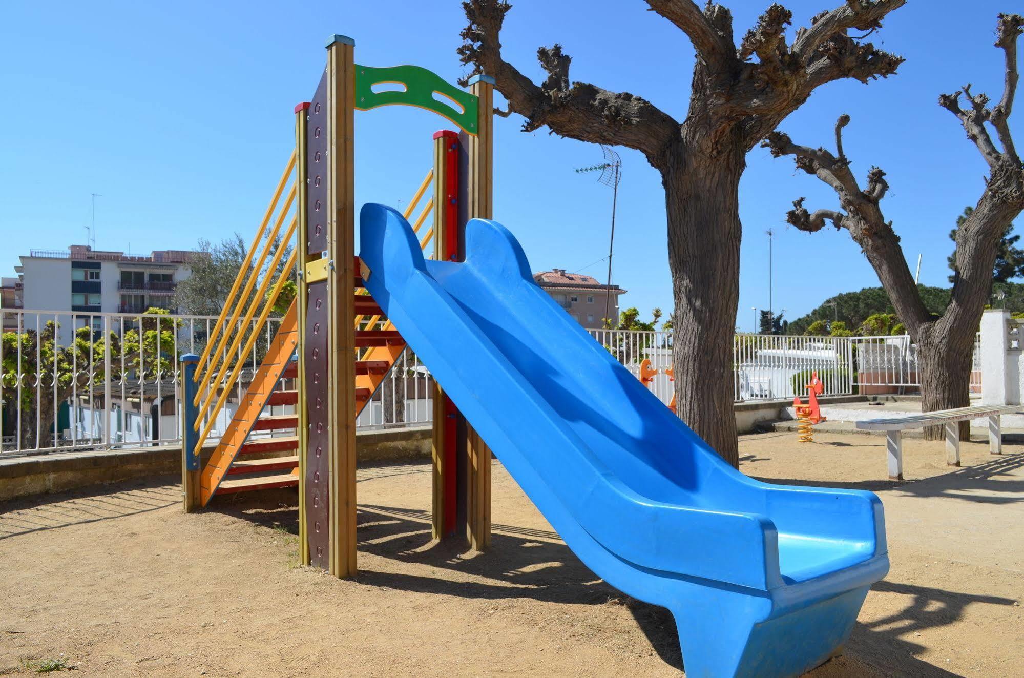 Camping Victoria Canet De Mar Dış mekan fotoğraf