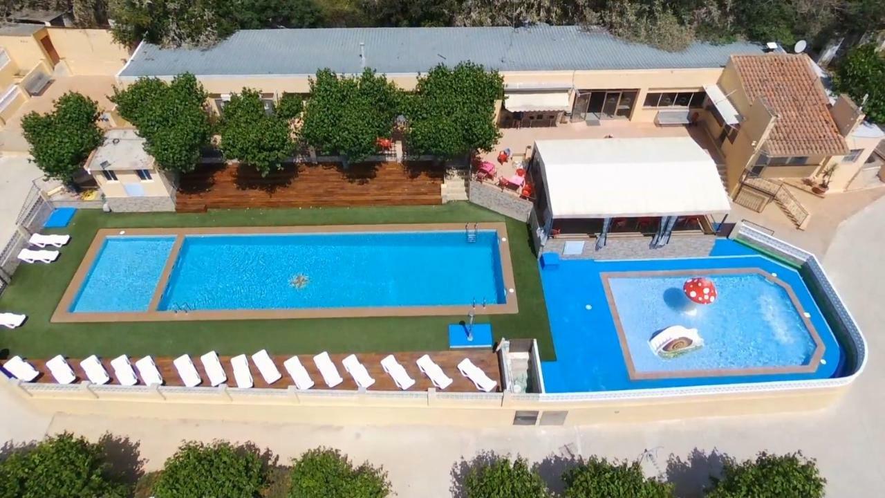 Camping Victoria Canet De Mar Dış mekan fotoğraf